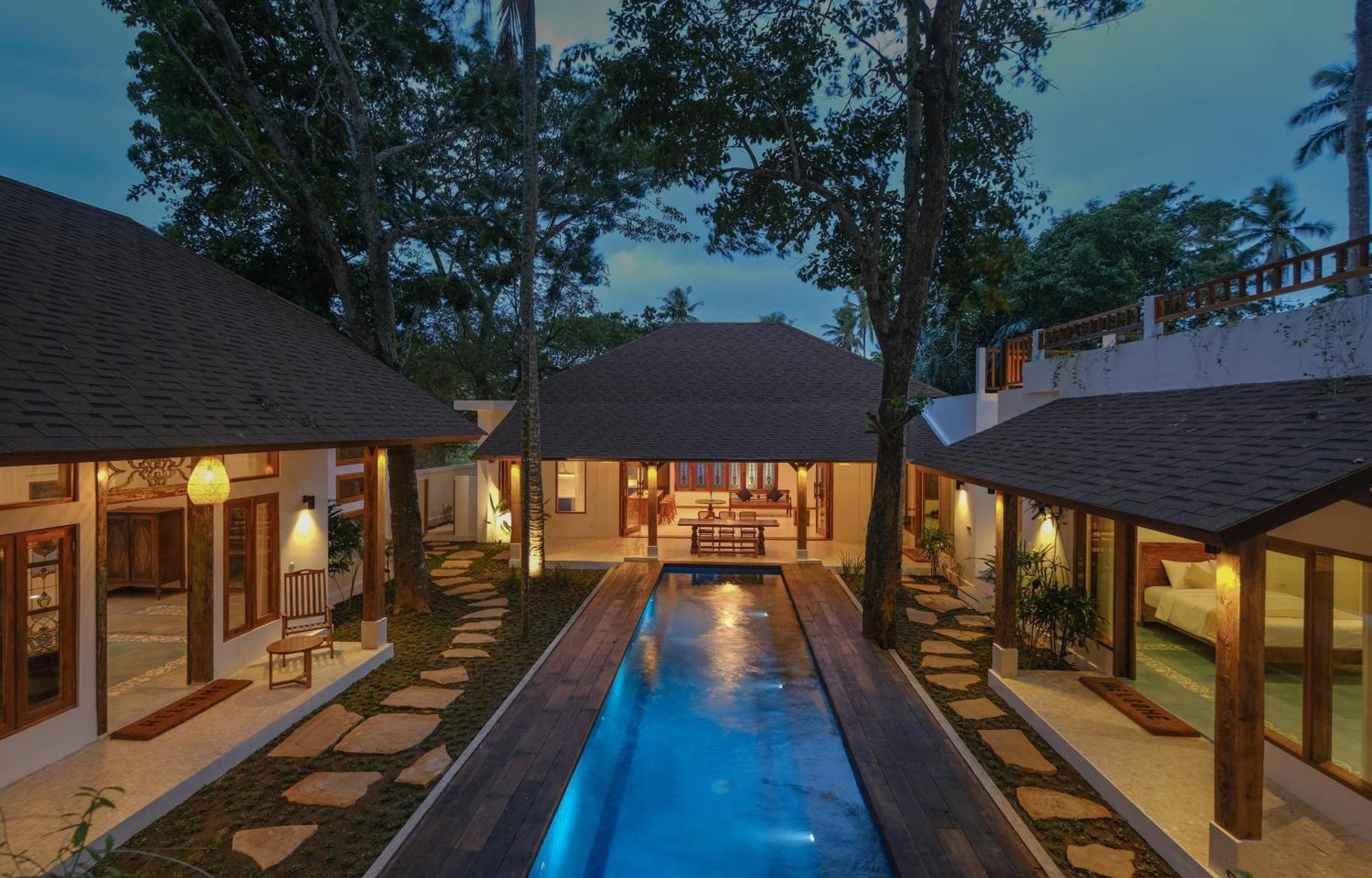 Tropik Resort Lombok セロング・ベラナク エクステリア 写真