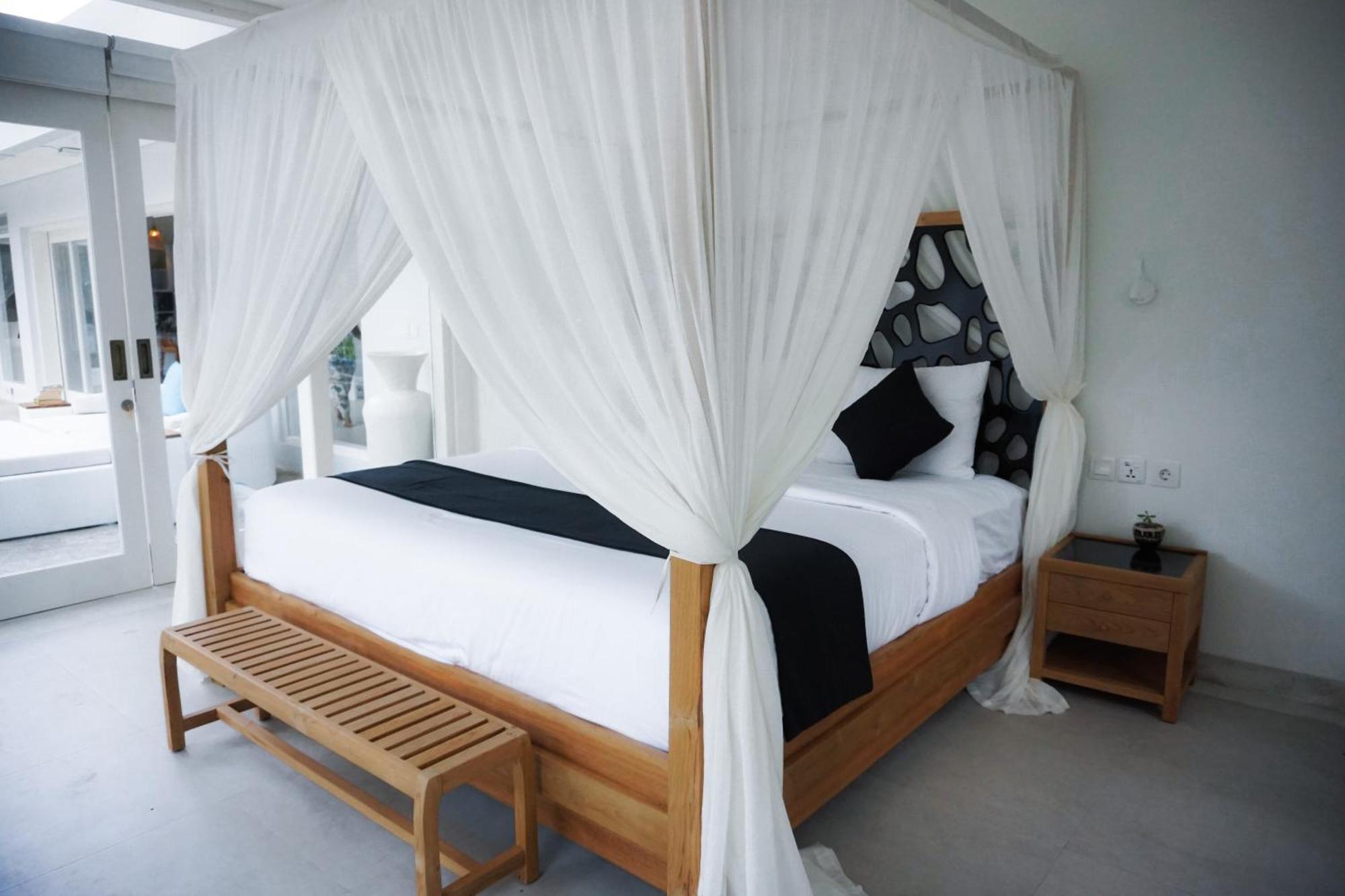 Tropik Resort Lombok セロング・ベラナク エクステリア 写真