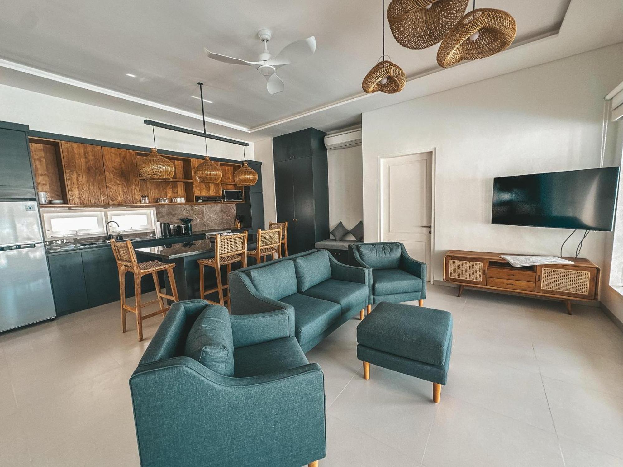 Tropik Resort Lombok セロング・ベラナク 部屋 写真